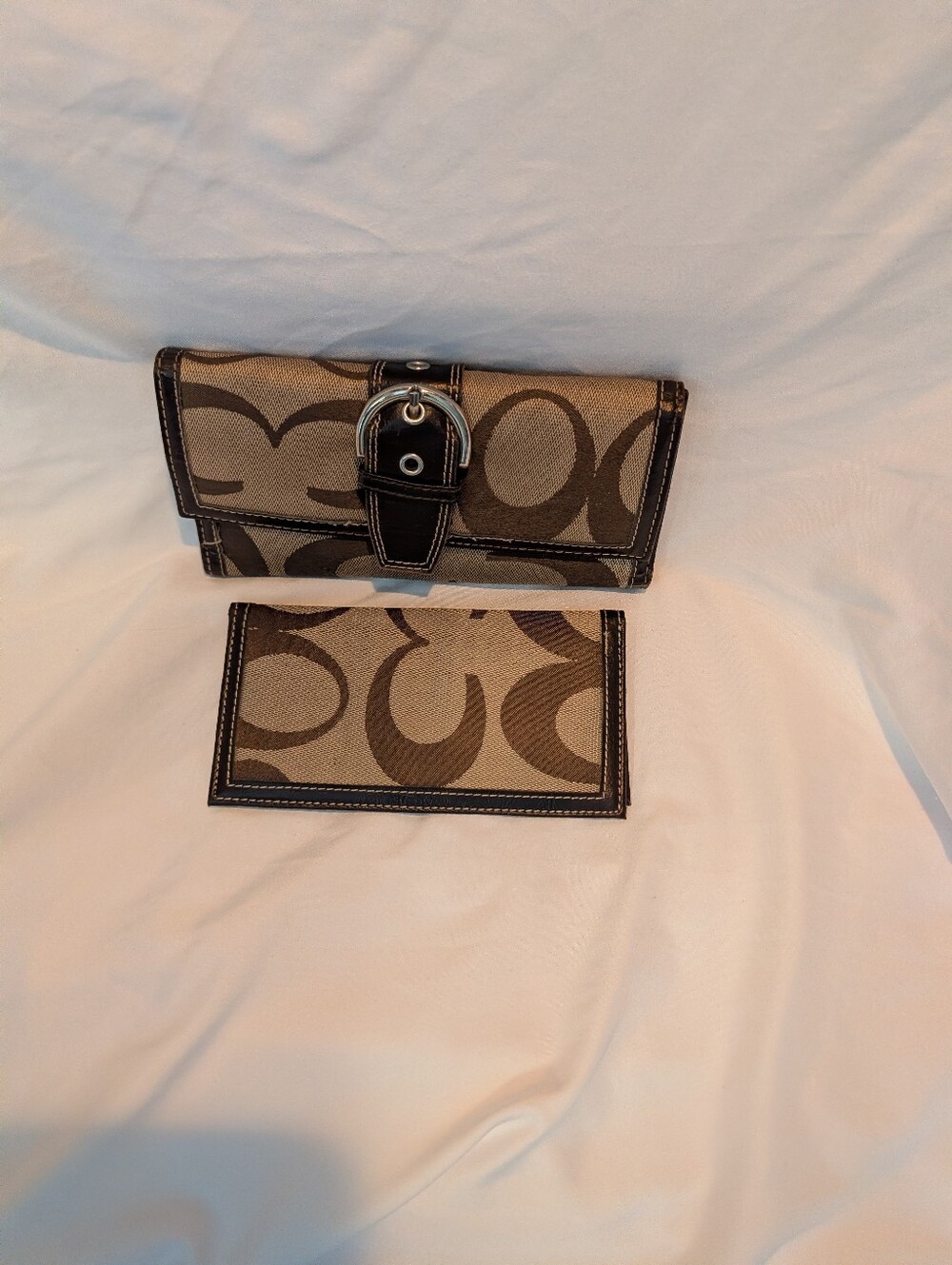 COACH Signature Soho C Trifold Wallet With Detachable Checkbook Insert